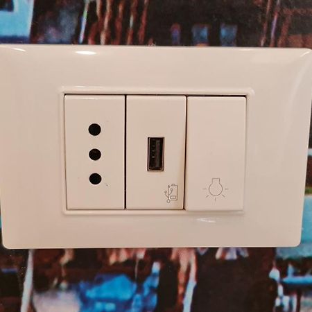 Bsuites Trieste In Centro Storico Con Wifi Padova Room photo